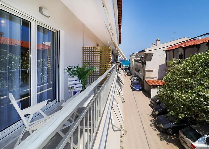 Kelifos Blue 公寓 *